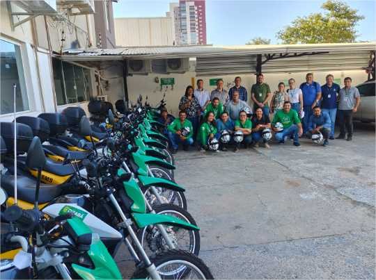 Secretaria de Saúde entrega de motos para agilizar atendimentos de agentes comunitários na zona rural