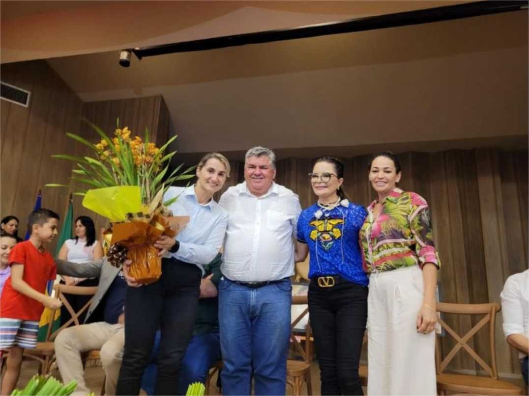 Primeira-dama do Estado visita Barra do Garças