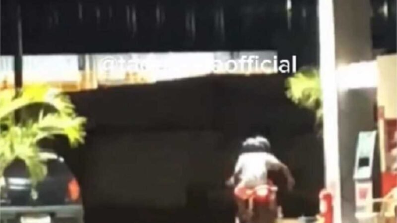 Vídeo mostra criminosos assaltando funcionário de posto de combustível; veja vídeo