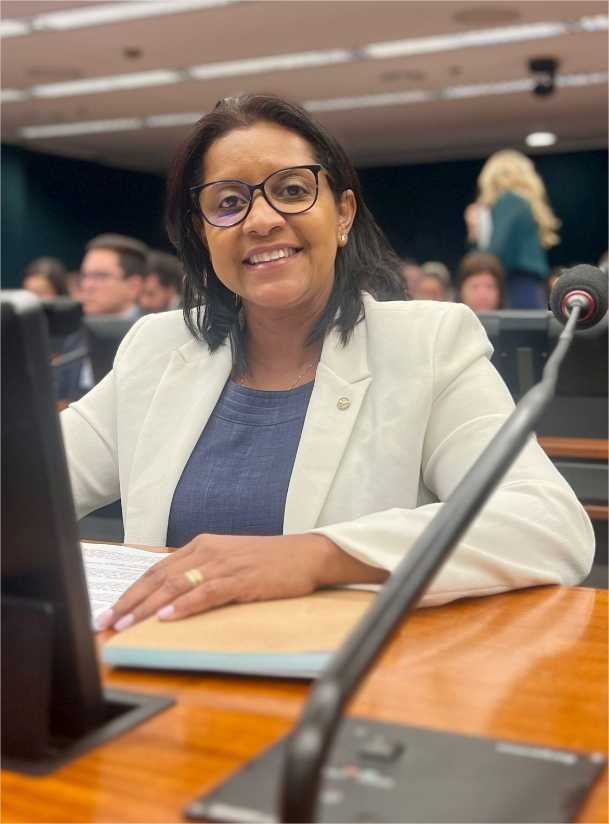 Câmara aprova PL que obriga empresas a diferenciarem, em contrato, produtos adicionais adquiridos