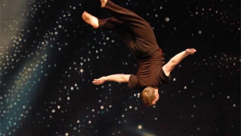 Chance de existência da “gravidade emergente” ameaça mudar leis da física; entenda