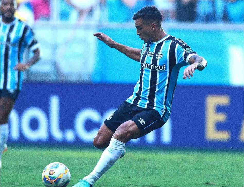 Diego Costa marca na estreia e Grêmio goleia Guarany