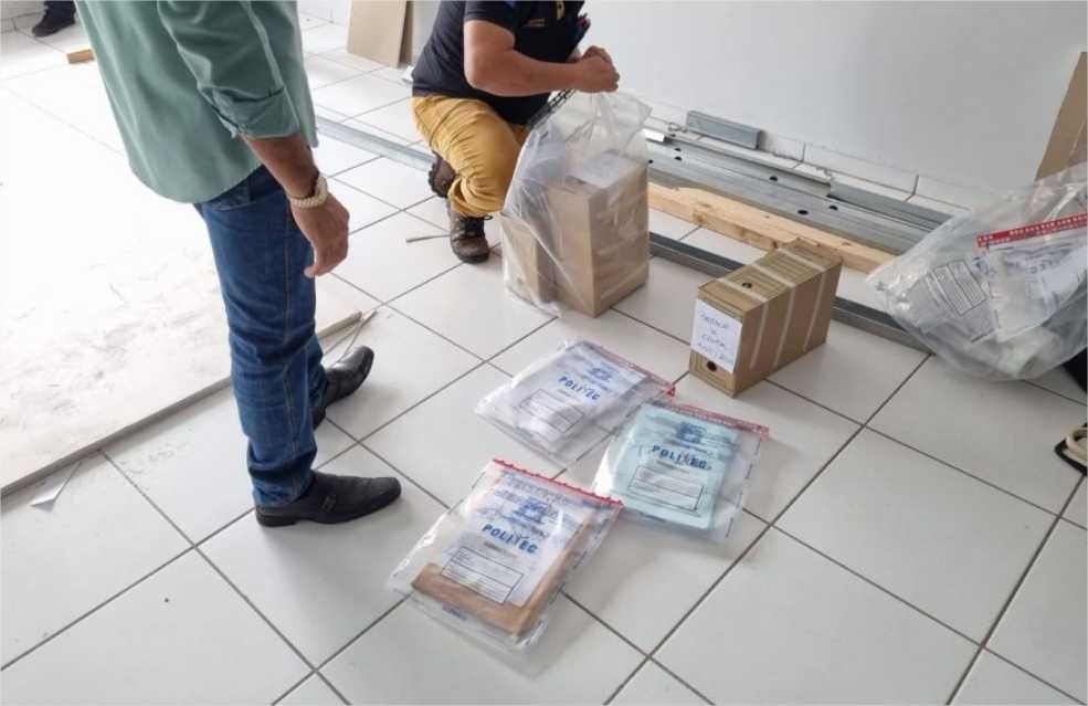 Polícia acha repasses indevidos e mira ex-servidores de Câmara