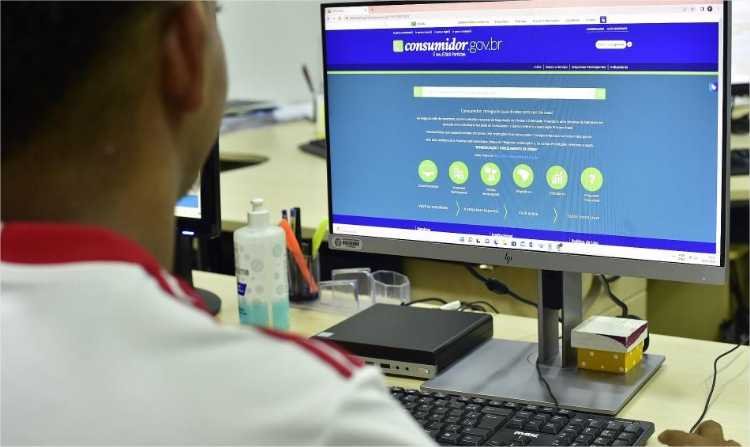 Procon-MT participa de mutirão de renegociação de dívidas com bancos e instituições financeiras