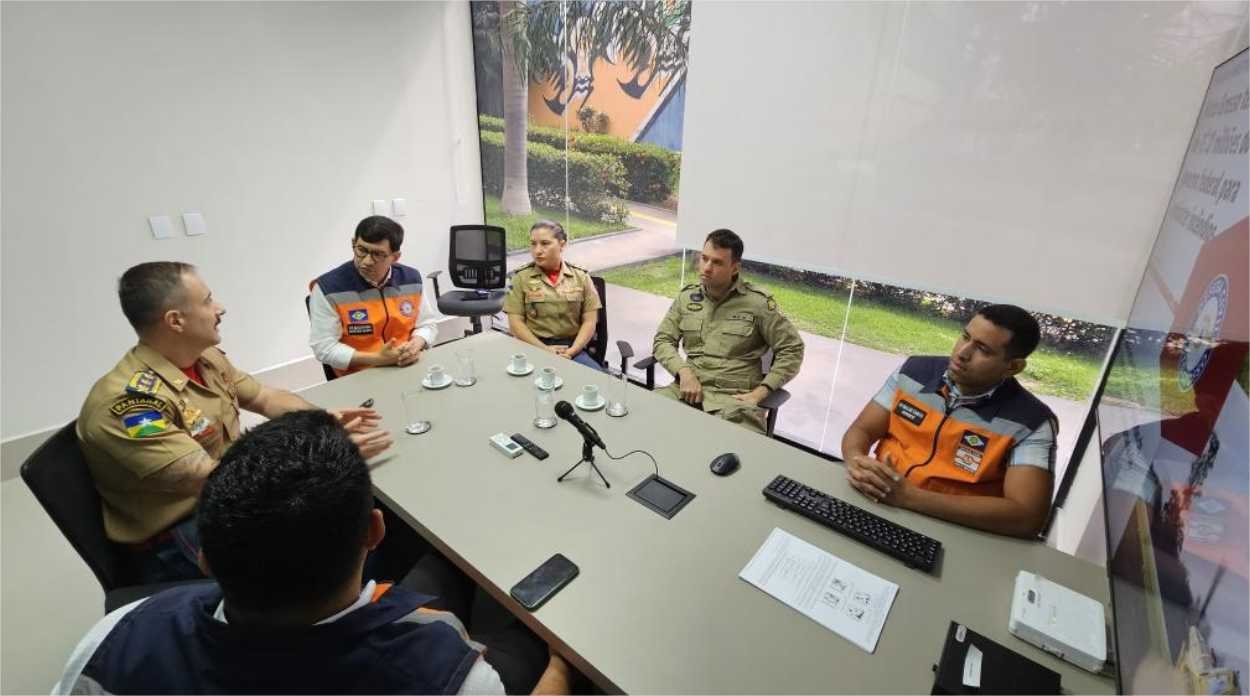 Governo de MT apresenta estrutura e ações de combate a incêndios florestais para Bombeiros de RO