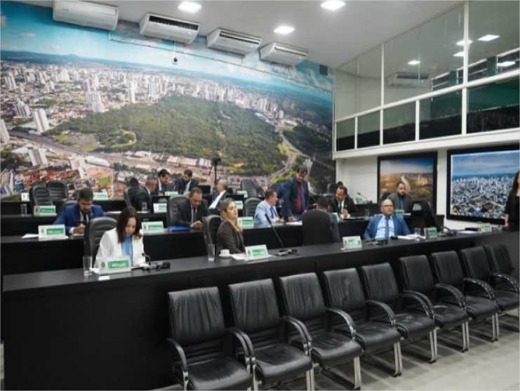 Câmara aprova requerimentos, projetos e pareceres da CCJR na sessão desta terça-feira