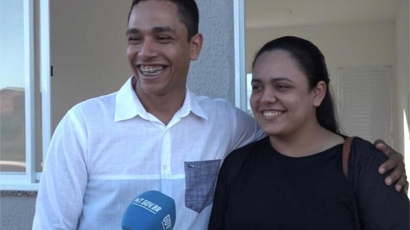 Junto há 5 anos, casal sai do aluguel após adquirir casa pelo SER Família Habitação e planeja filhos: “Realizando nosso sonho”