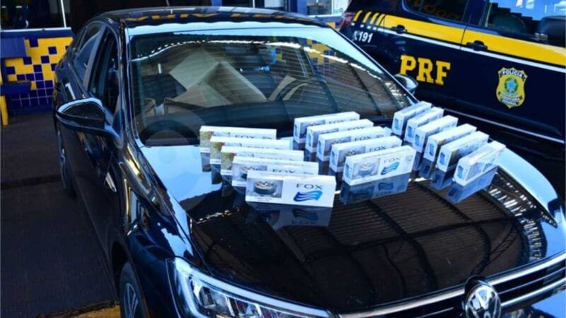 PRF apreende sete mil maços de cigarros na BR-163 em Rondonópolis
