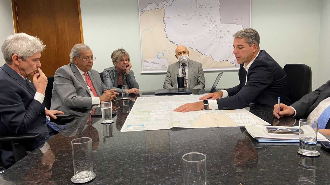 DNIT garante a senadores ações para pavimentação de Juína (MT) à Vilhena (RO)