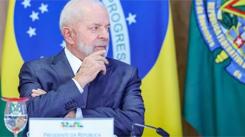 Lula aposta na educação para melhorar popularidade do governo