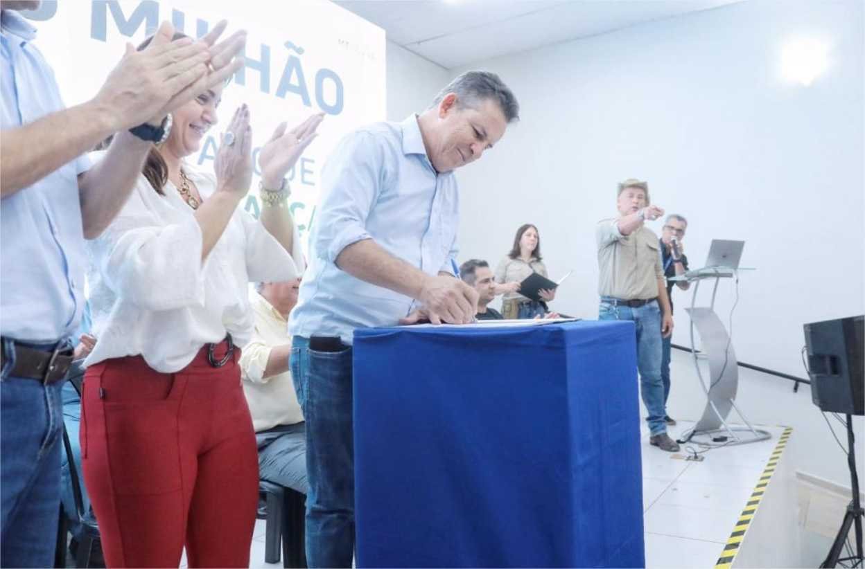 Governador de MT dá ordem de serviço para obra de reforma da regional da Sema em Juína