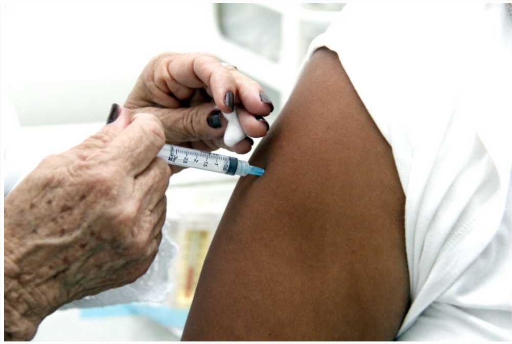 MT alcança somente 14,36% do público-alvo da vacinação contra a gripe; Cuiabá faz alerta por baixa cobertura