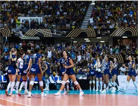 Minas bate o Praia Clube e conquista a Superliga feminina de vôlei pela 6ª vez