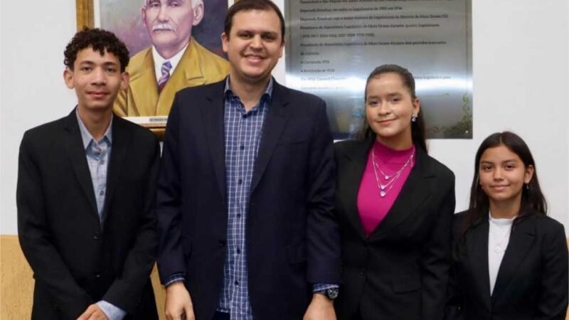 Thiago Silva propõe projeto “Parlamento Jovem” na ALMT