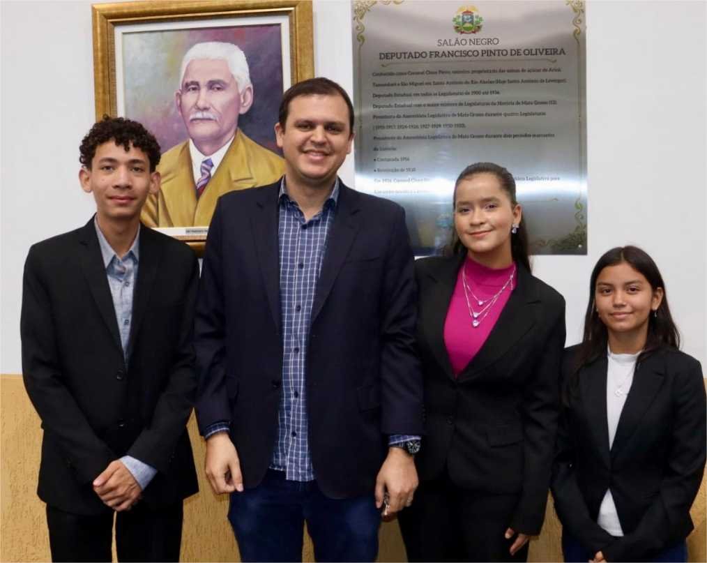 Thiago Silva propõe projeto “Parlamento Jovem” na ALMT