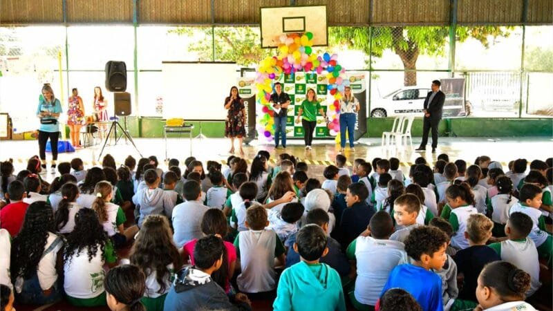 Encerramento da Semana da Transparência promove conhecimento e diversão para 366 estudantes do Ribeirão do Lipa
