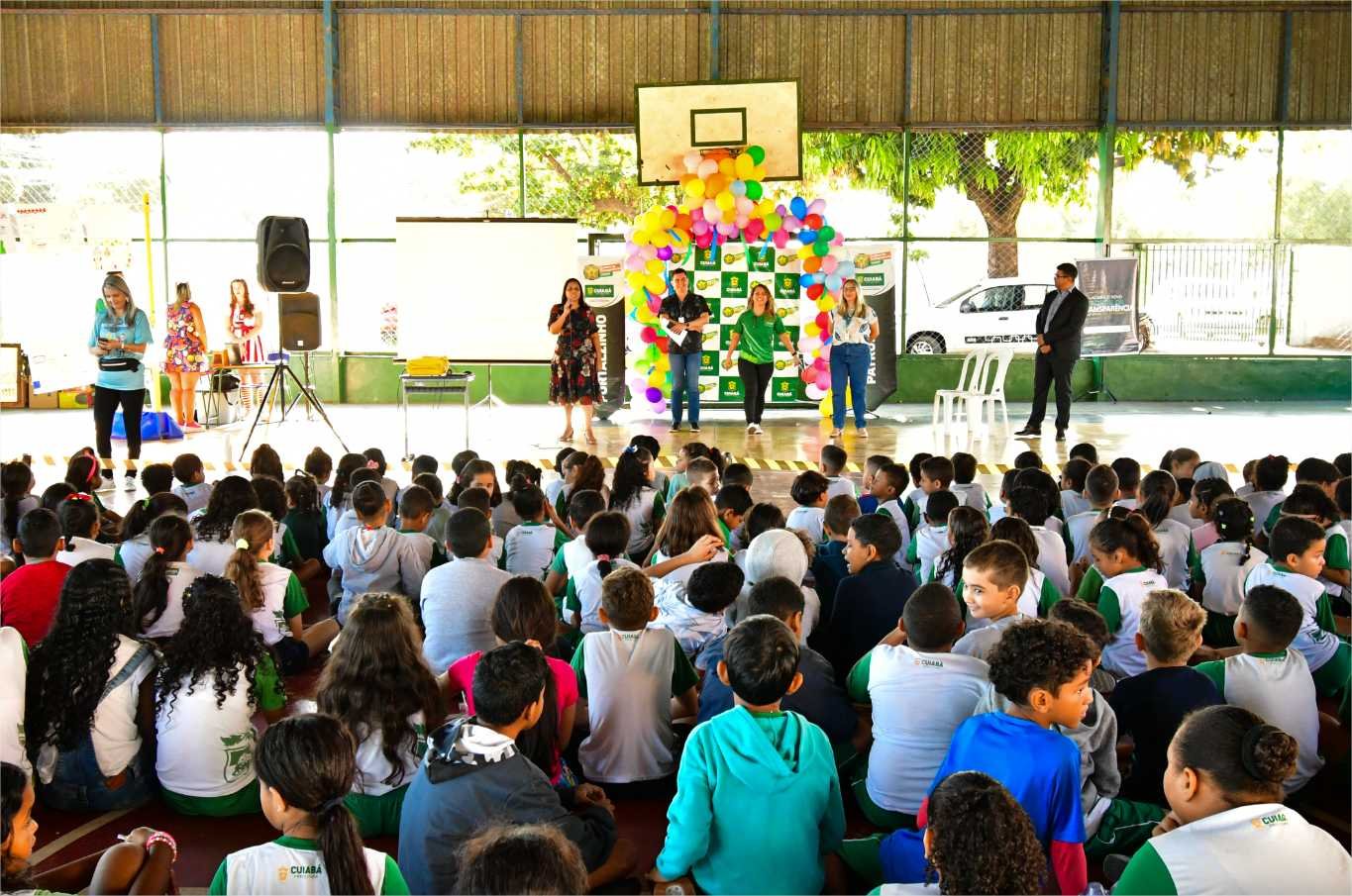 Encerramento da Semana da Transparência promove conhecimento e diversão para 366 estudantes do Ribeirão do Lipa