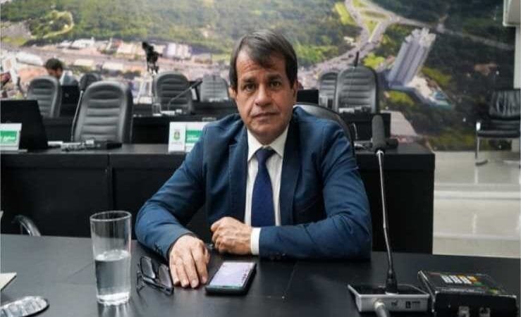 Adevair Cabral tem indicação atendida para instalação de boca de lobo em rua no CPA 2