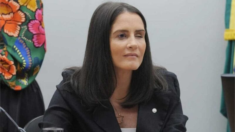 Nota de pesar – Amália Barros