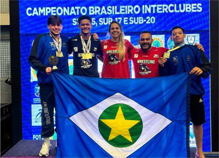 Bolsistas do Governo de MT garantem classificação para o Pan-Americano de Wrestling