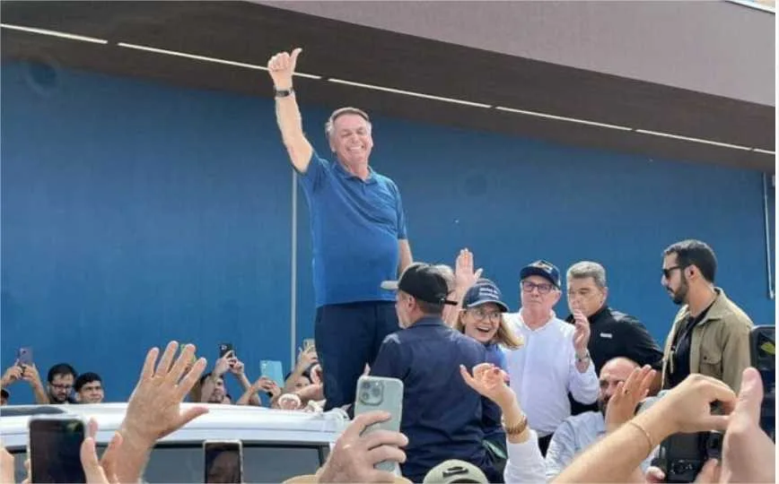 Juiz afirma que Mirtes tentou burlar legislação e determina remoção imediata de posts com Bolsonaro