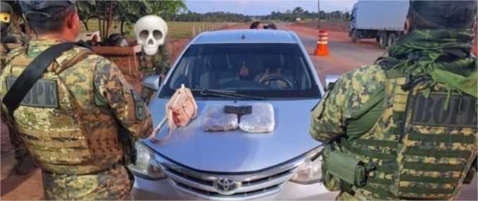 OPERAÇÃO PROTETOR: BOPE prende mulher em táxi trazendo tabletes de drogas da Bolívia