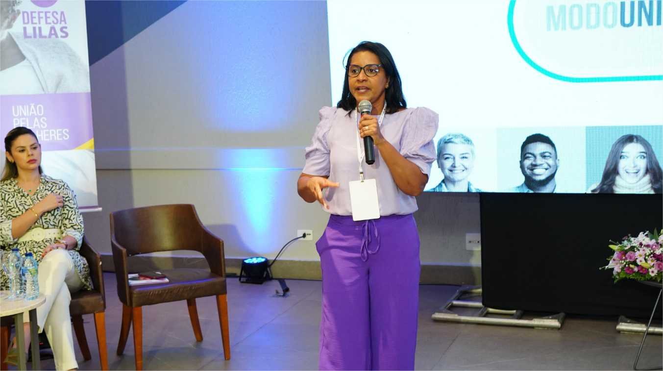 Defesa Lilás reúne mulheres de 80 municípios na formação de lideranças femininas em MT
