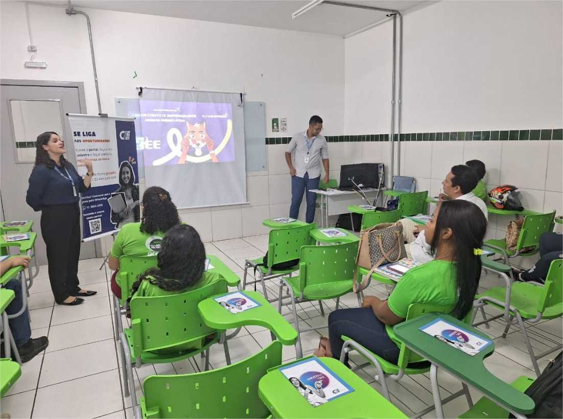 No mês do trabalhador, projeto oferece mais de 1200 bolsas de estudo em todo Brasil para cursos com alta empregabilidade