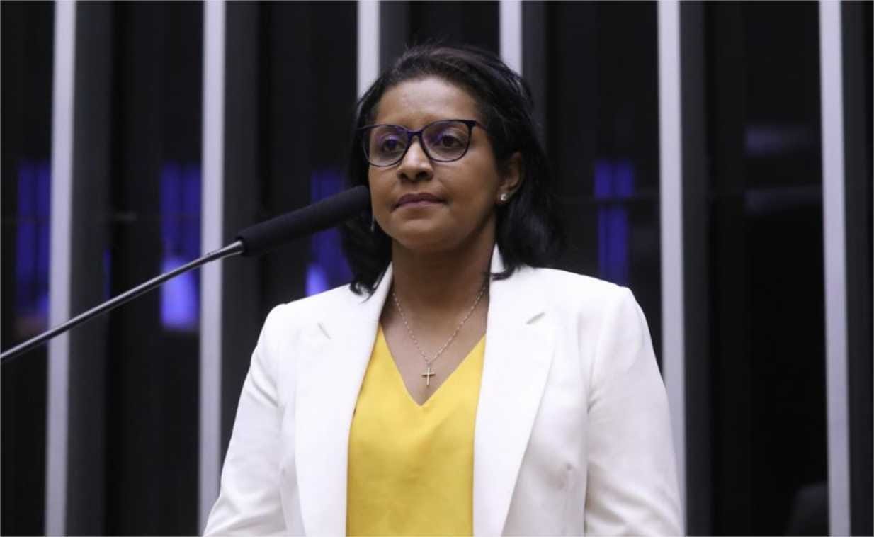 Gisela Simona apresenta PL que prorroga vencimento de boletos à população afetada por tragédia no RS