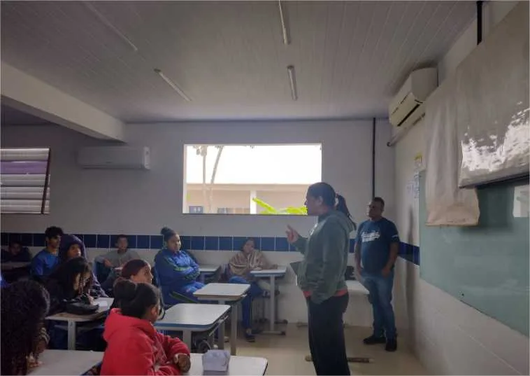 Procon Estadual leva orientações sobre direito do consumidor a estudantes e idosos de Chapada dos Guimarães