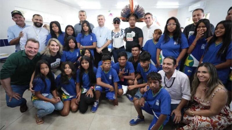 Madrinha dos povos originários, primeira-dama de MT entrega nova unidade escolar indígena em General Carneiro