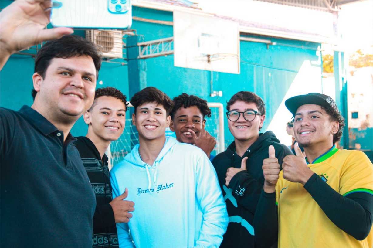 Projeto “Meu Primeiro Emprego” capacita jovens para o sucesso profissional no mercado de trabalho