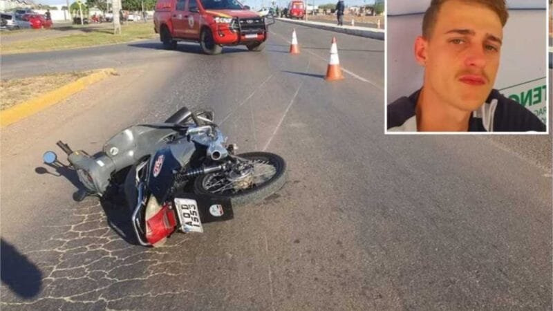 Jovem morre após perder controle de moto e colidir com poste