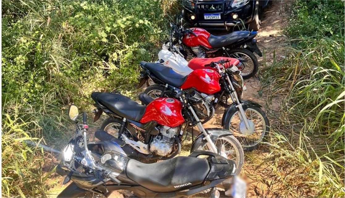 Menores de 13, 16 e 17 anos são apreendidos e 2 maiores presos por furto em concessionária em Rondonópolis