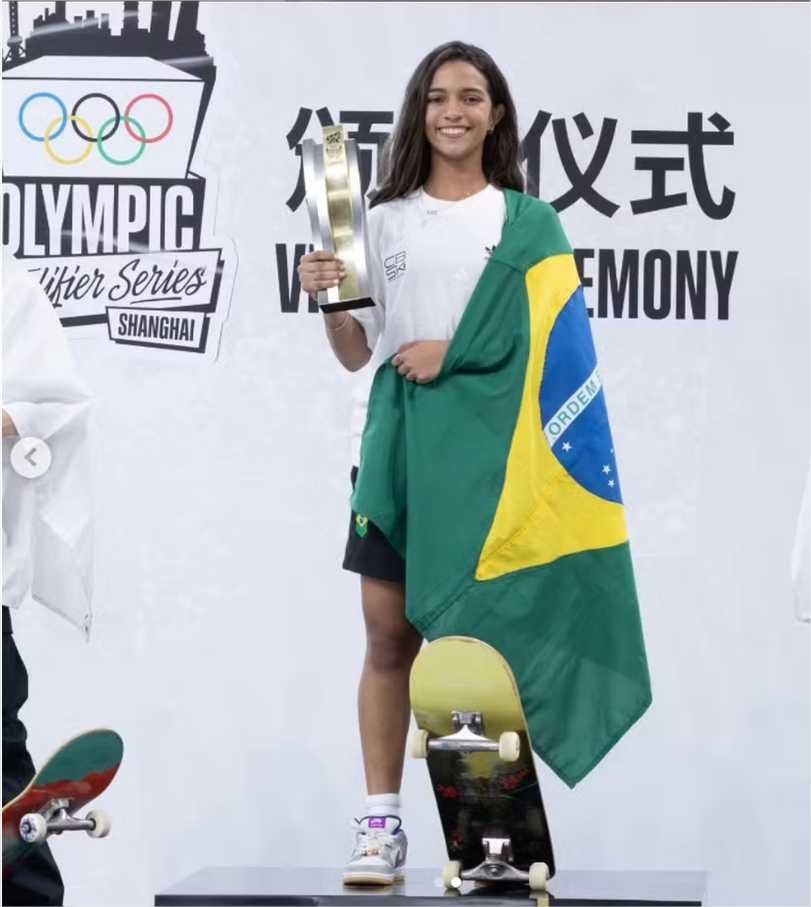 Rayssa Leal é campeã da etapa da China do Pré-Olímpico de skate