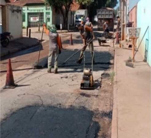 Indicação de Varanda para tapa-buracos é atendida por secretaria de obras