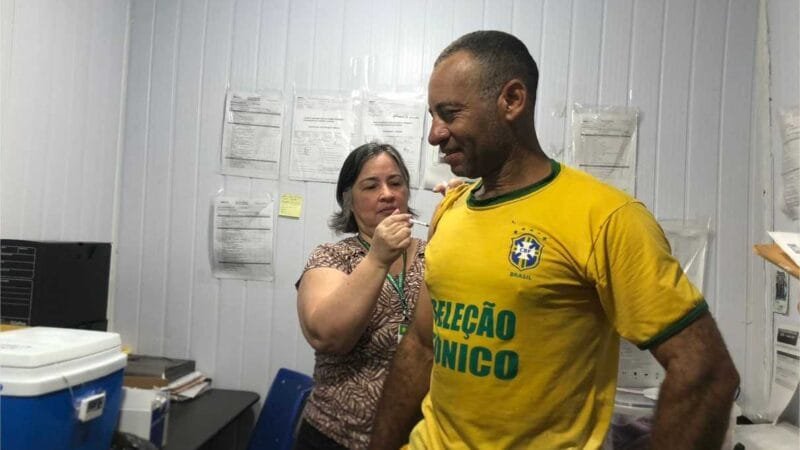 SMS leva vacinação para canteiro de obras e beneficia mais de 300 trabalhadores