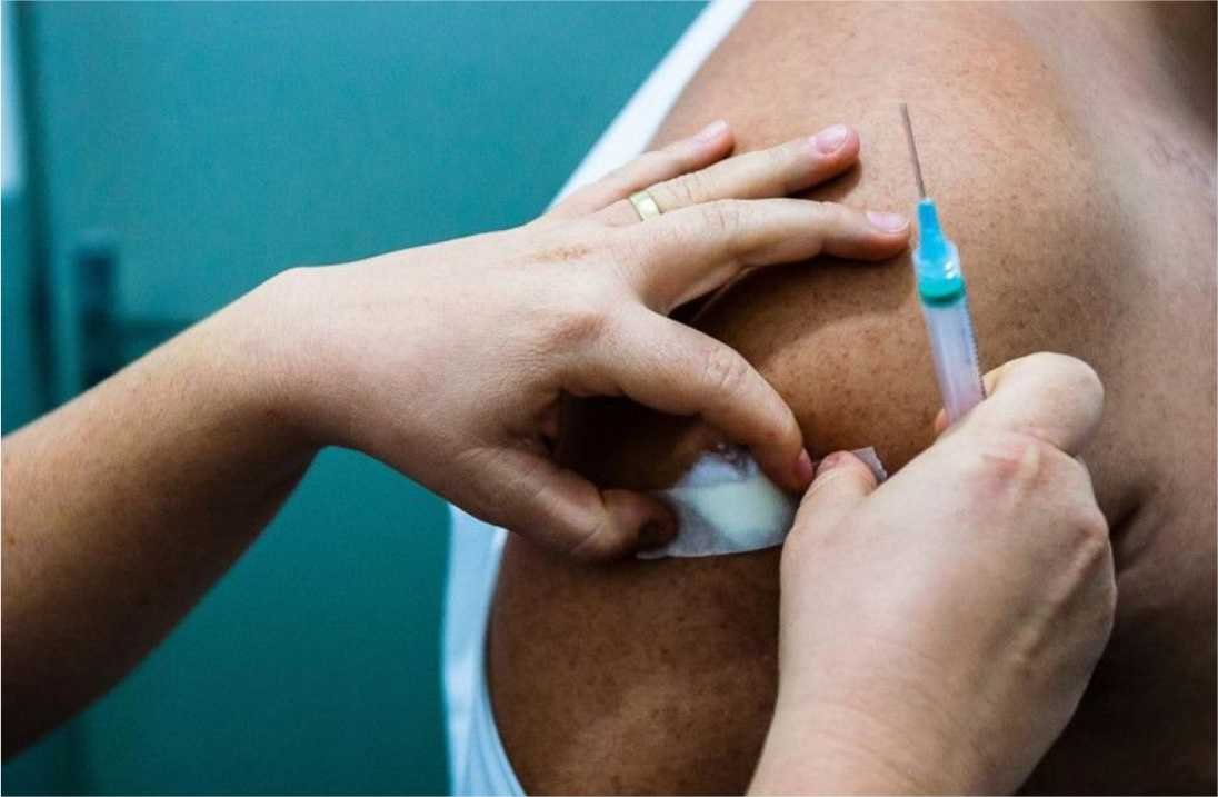 Saúde lança nova campanha de vacinação contra covid-19