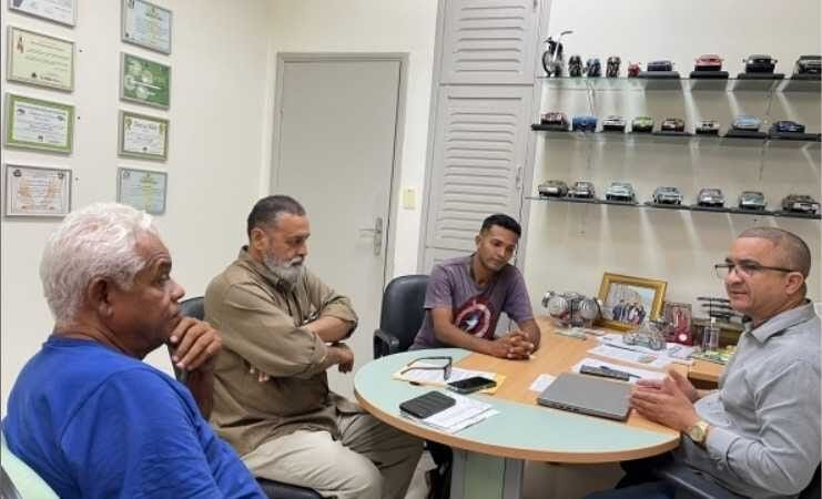 Vereador Marcrean intermedia negociação entre garis e Locar para evitar greve