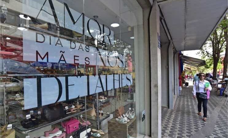 Procon Estadual orienta sobre cuidados com a compra e trocas de presentes