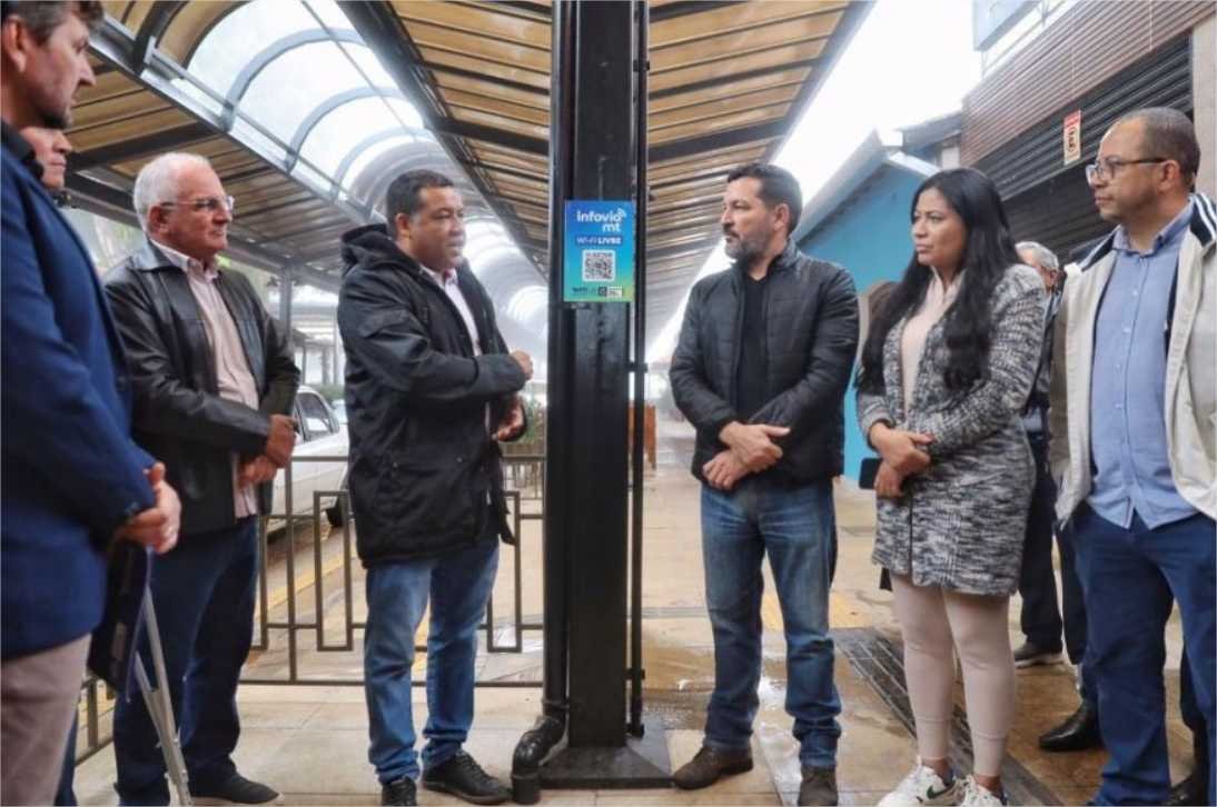 Governo de MT oferece ponto de wi-fi livre no Centro de Chapada