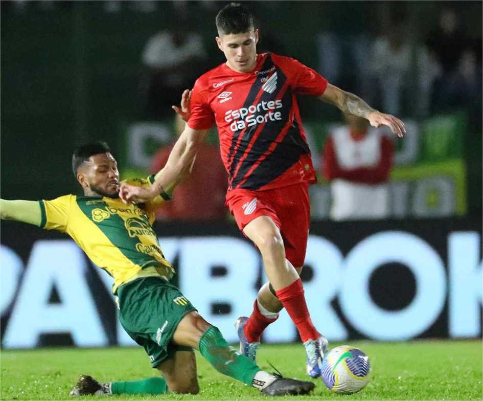 Ypiranga, da Série C, vira jogo contra o Athletico-PR nos acréscimos