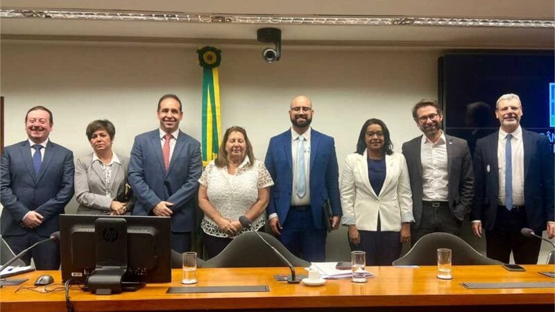 Aumento no uso dos cigarros eletrônicos por jovens leva deputada Gisela Simona a promover audiência pública sobre o tema na Câmara