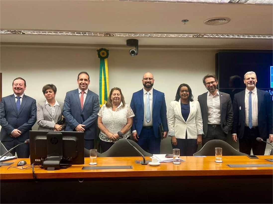 Aumento no uso dos cigarros eletrônicos por jovens leva deputada Gisela Simona a promover audiência pública sobre o tema na Câmara