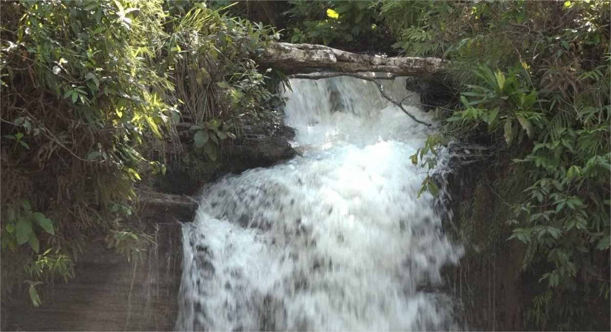 Fluxo de turistas aumenta em complexo com nove cachoeiras após Governo asfaltar MT-471