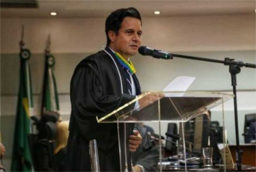 Luís Otávio Pereira Marques toma posse como juiz titular do TRE-MT
