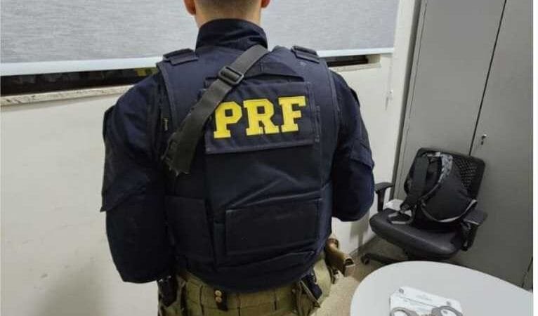 Prisão por Porte Ilegal de Arma de Fogo e Mandado de Prisão em Sorriso