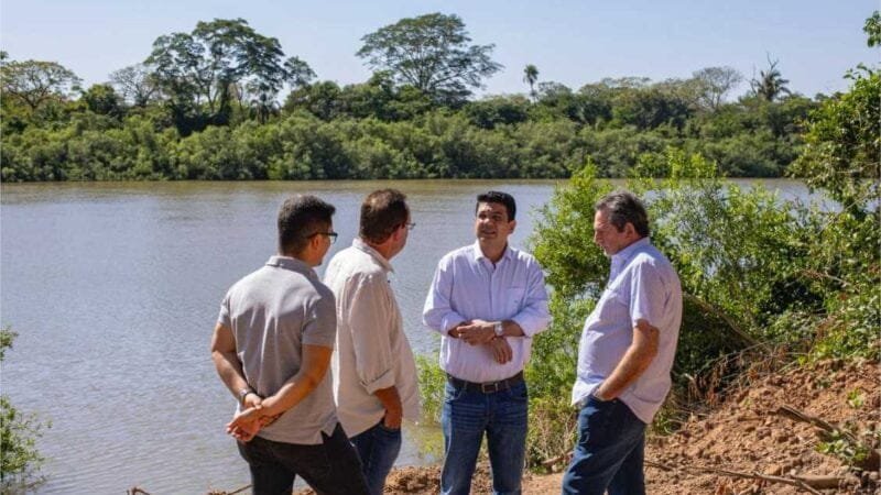 Kalil fiscaliza obras e reforça compromisso com infraestrutura e abastecimento de água