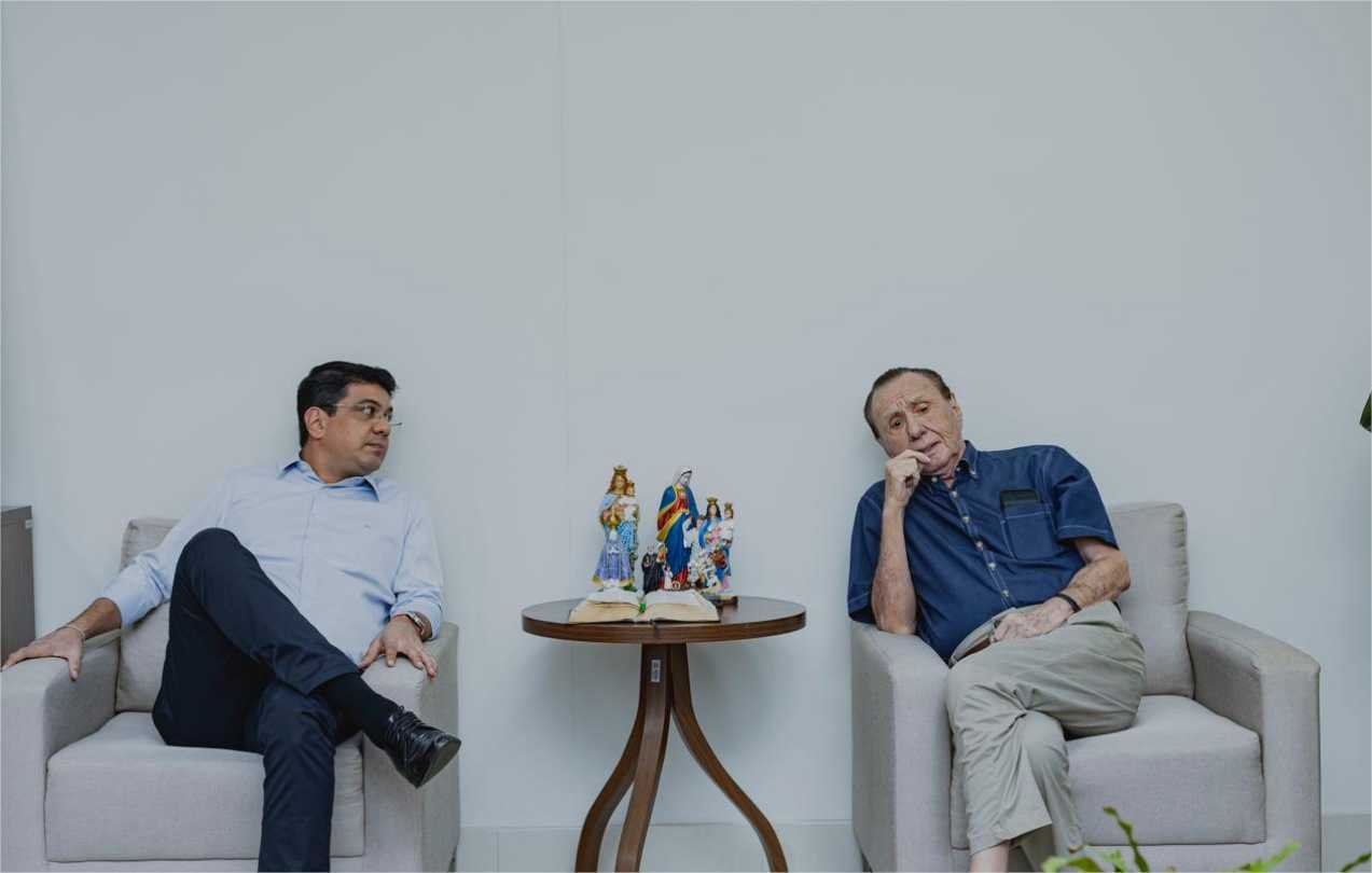 Bezerra se reúne com Kalil Baracat para discutir projeto à reeleição