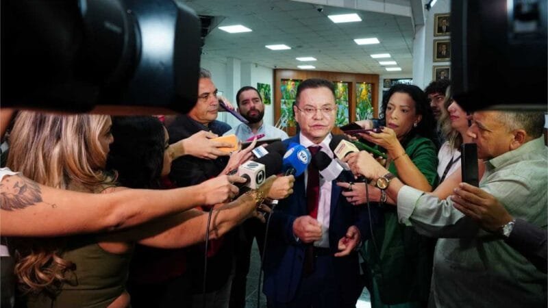 Botelho defende ações nas escolas para combater a violência doméstica em Cuiabá